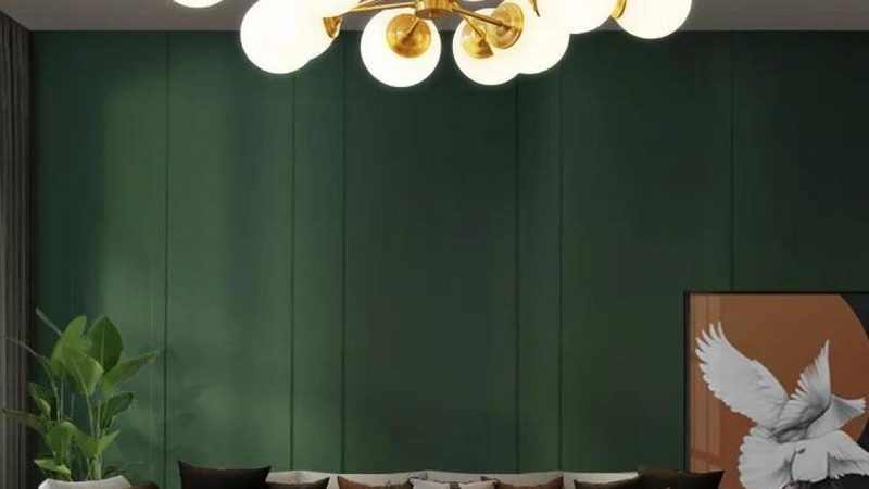 工厂照明灯具：常见规格解析与选型要点**